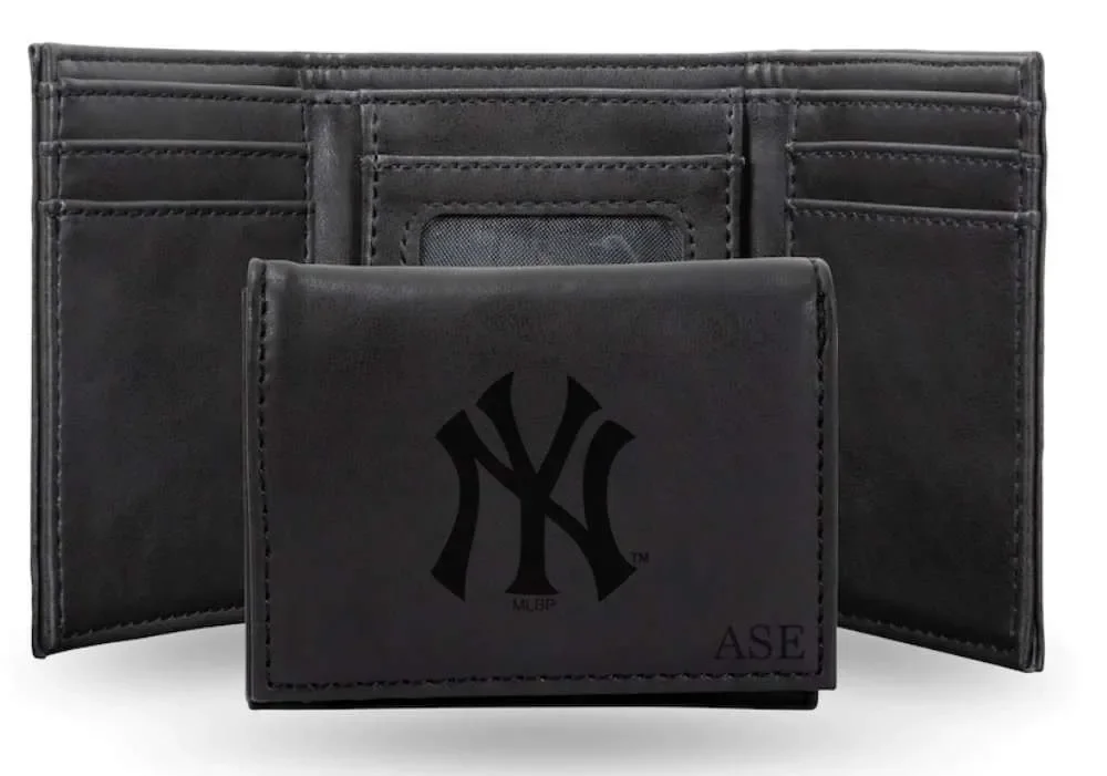 A leather wallet with the logo of the New York Yankees