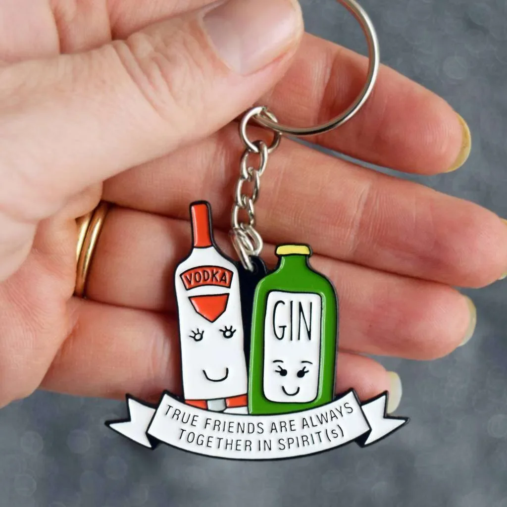 Key chain with gin and vodka