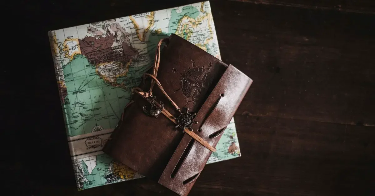 Travel journal with map