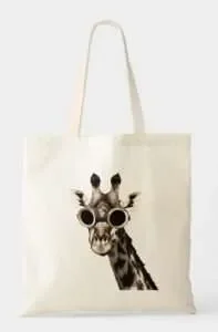 Tote bag with giraffe