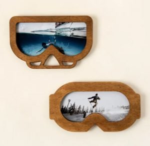Photo frames in the shape of goggles