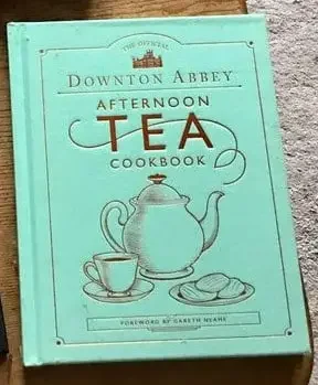 25 Unique Gifts For Tea Lovers [2024 Update]