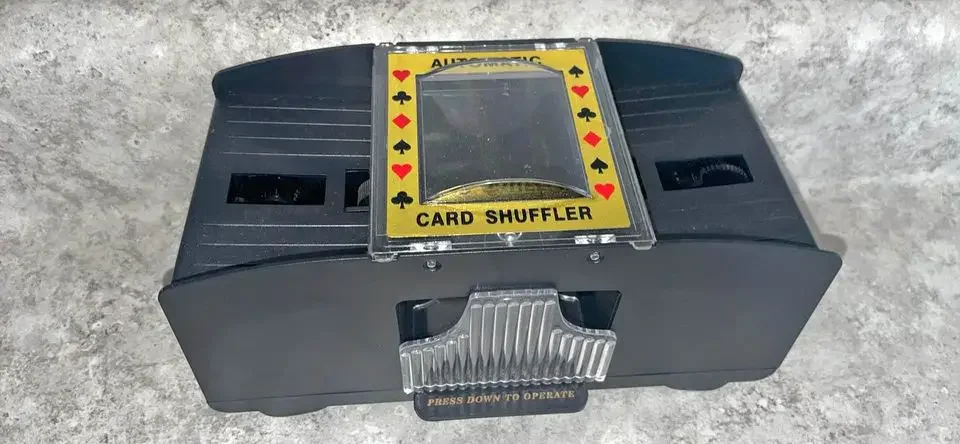 An automatic card shufler