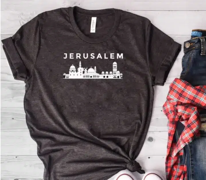 T-shirt with Jerusalem and the skyline of the city