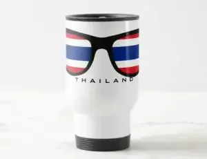 A travel mug with shades in the colors of the Thai flag