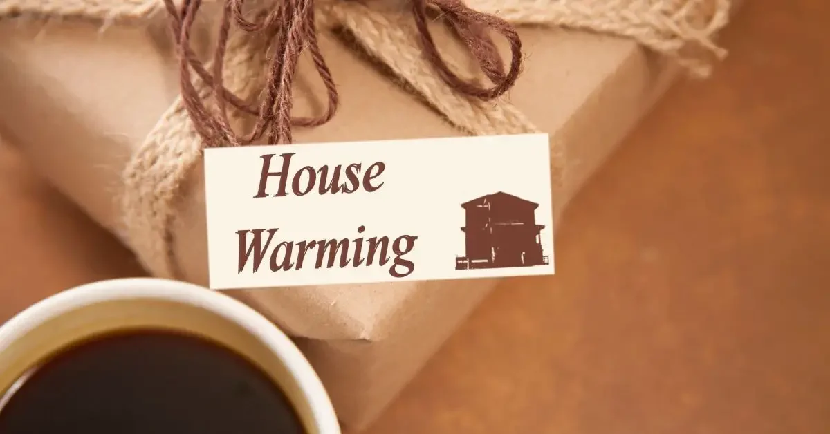 A gift with the text "Housewarming"